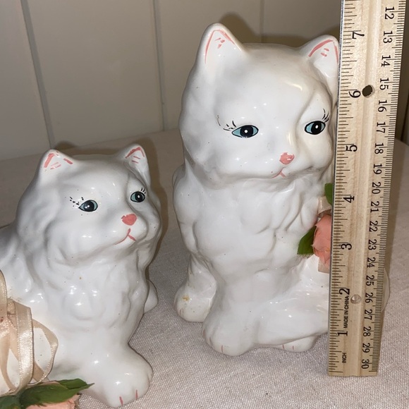 2 vintage White Cat Figurine SET Persian long haired blue eye cats LOT 70s 80s - Picture 7 of 15